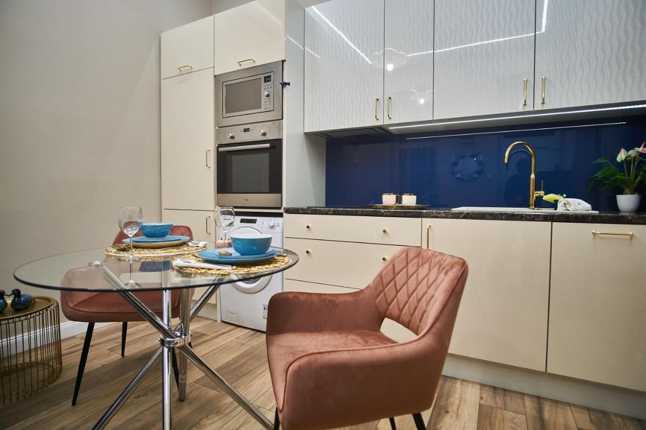 W18 Design Apartments - Budapest Downtown المظهر الخارجي الصورة