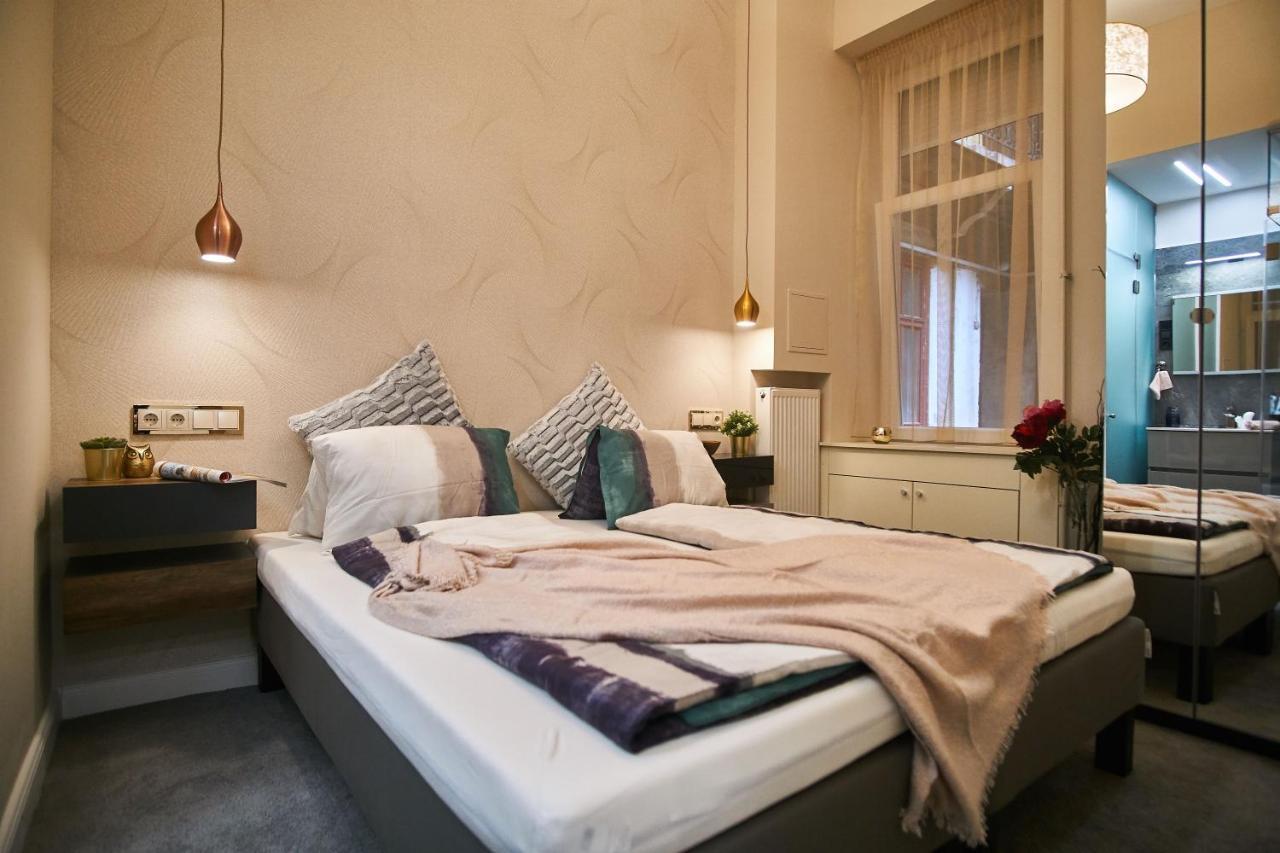 W18 Design Apartments - Budapest Downtown المظهر الخارجي الصورة