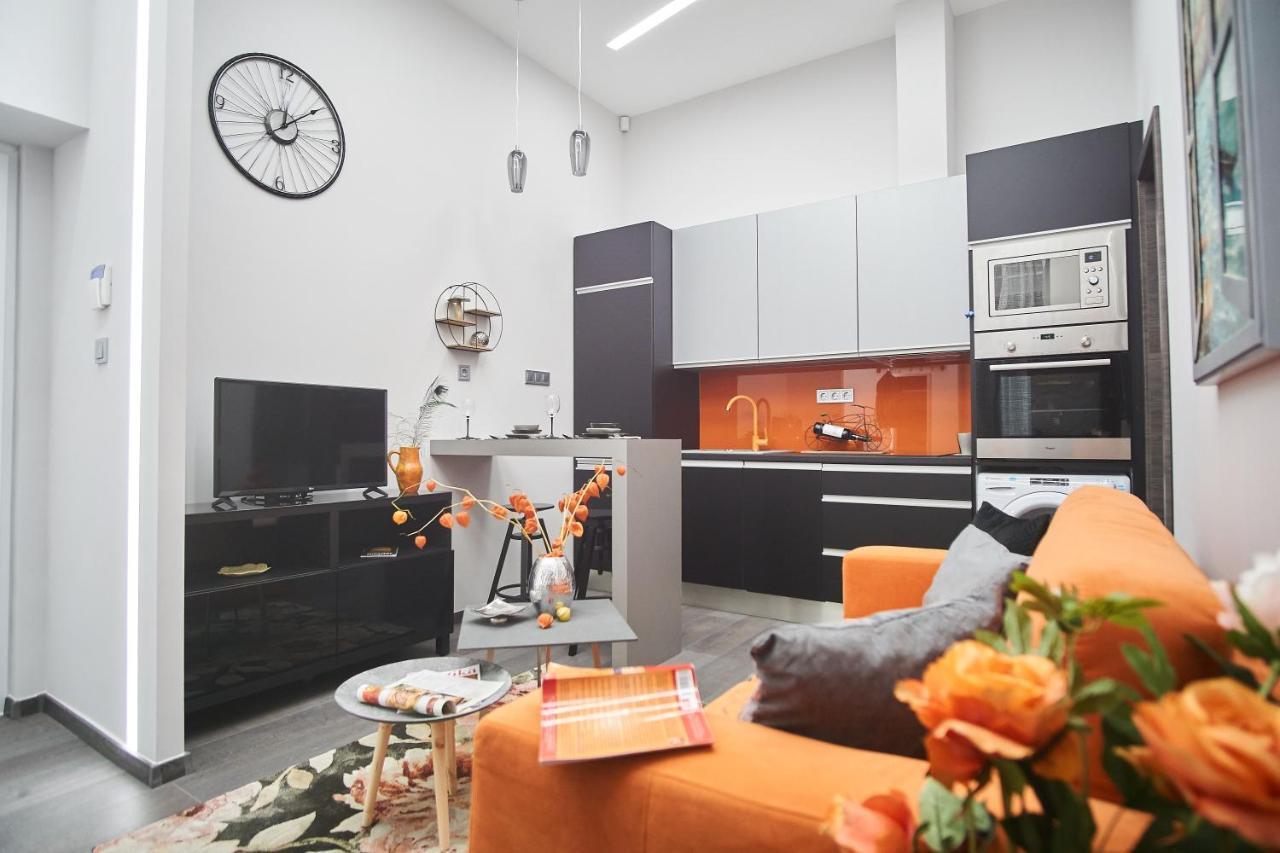W18 Design Apartments - Budapest Downtown المظهر الخارجي الصورة